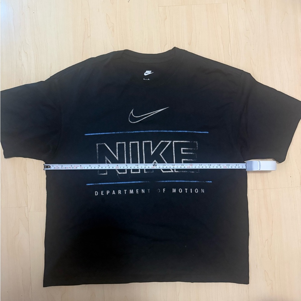 Nike Black Cropped Department of Motion Tee - Picture 4 of 5